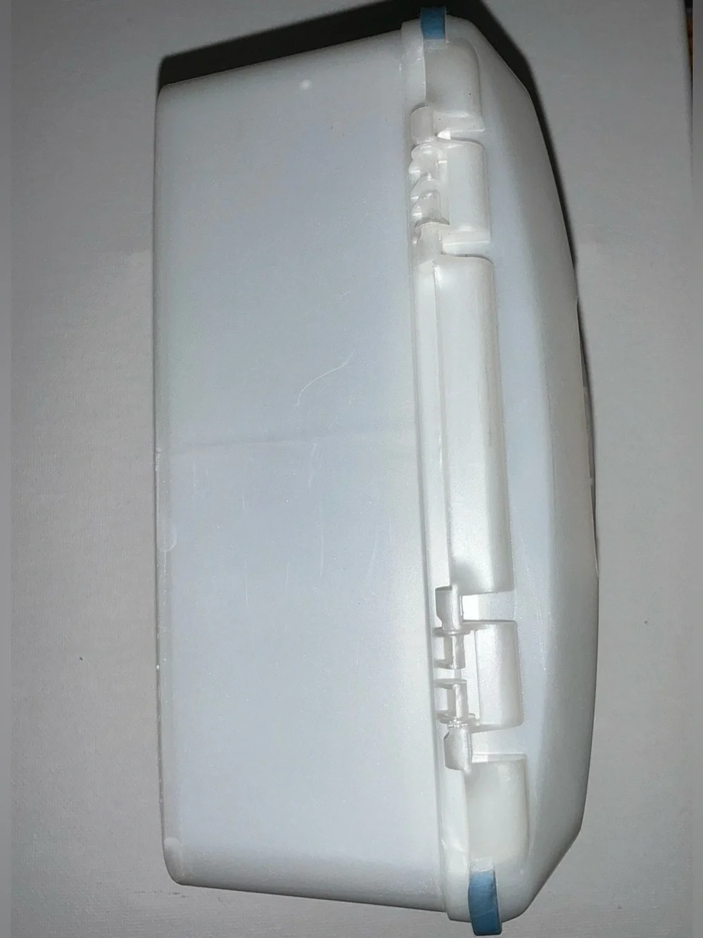 Cottonelle Common No Print Edition Pop-Up Dispenser Pearl White & Blue